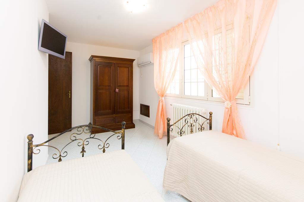B&B La Casa nel Borgo Specchia Esterno foto
