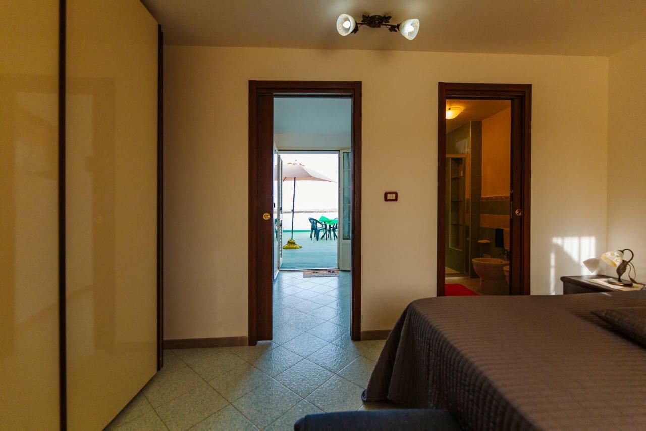 B&B La Casa nel Borgo Specchia Esterno foto
